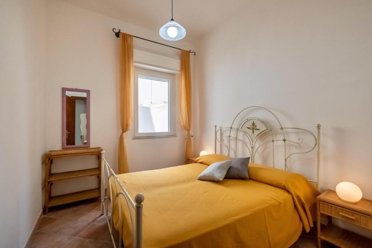 Casa Vacanze Kalocéri Torre dell'Orso Extérieur photo